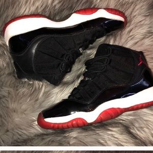 Jordan bred 11s